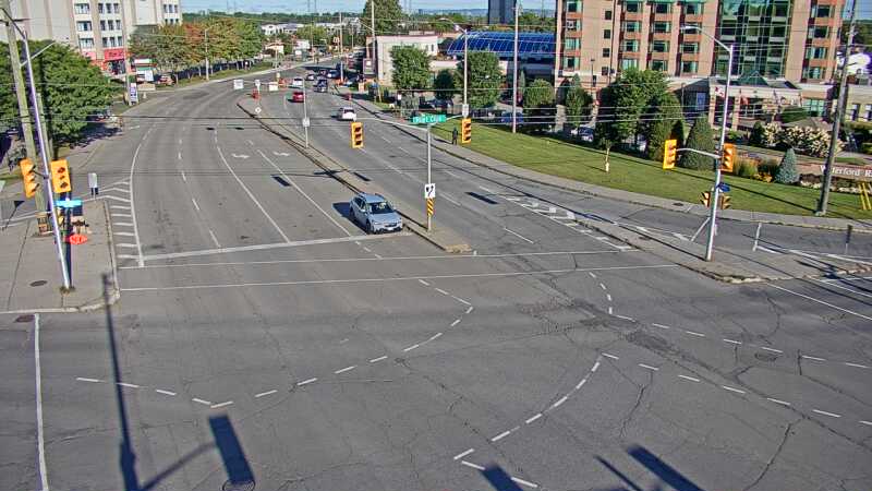 Traffic camera image at 2025-09-08 12:30:24