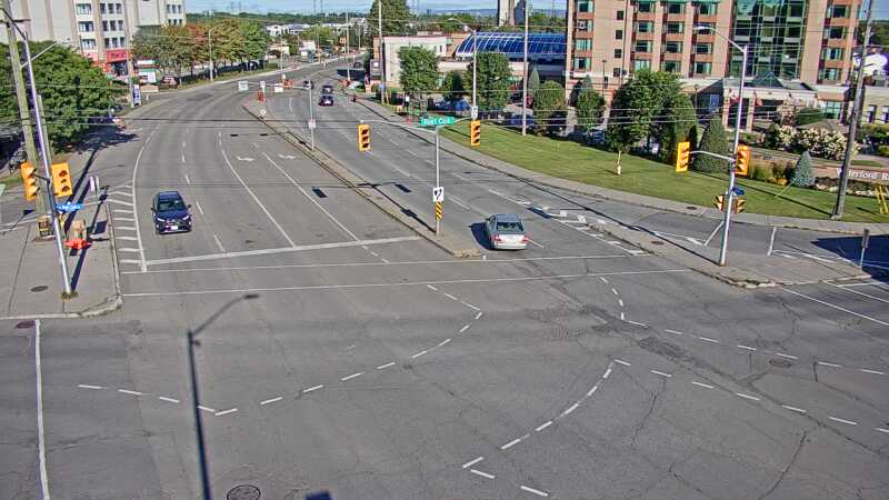 Traffic camera image at 2025-09-08 13:00:10