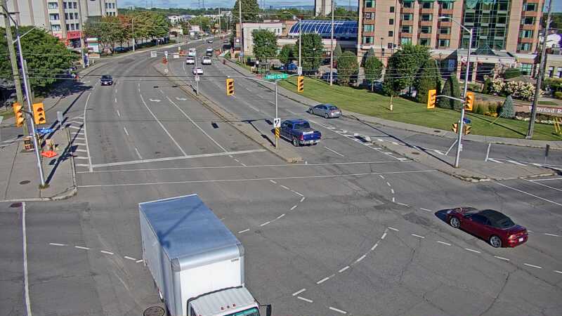 Traffic camera image at 2025-09-08 13:25:10