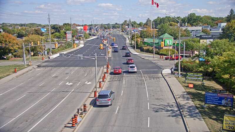 Traffic camera image at 2025-09-14 17:40:08