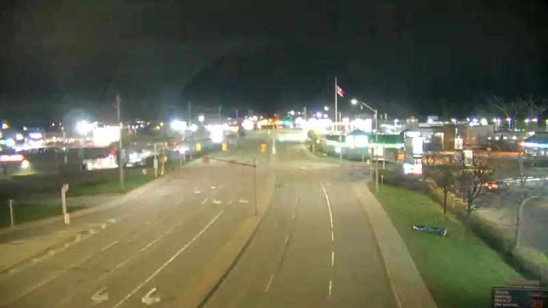 Traffic camera image at 2025-05-09 07:00:09