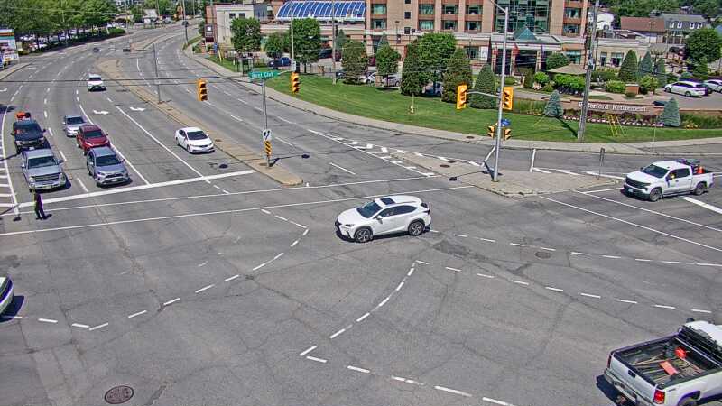Traffic camera image at 2025-06-30 16:00:09