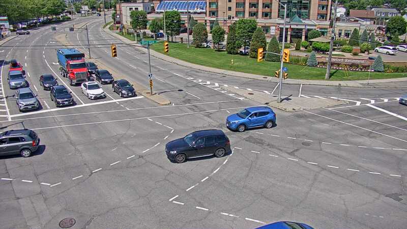 Traffic camera image at 2025-06-30 16:55:08