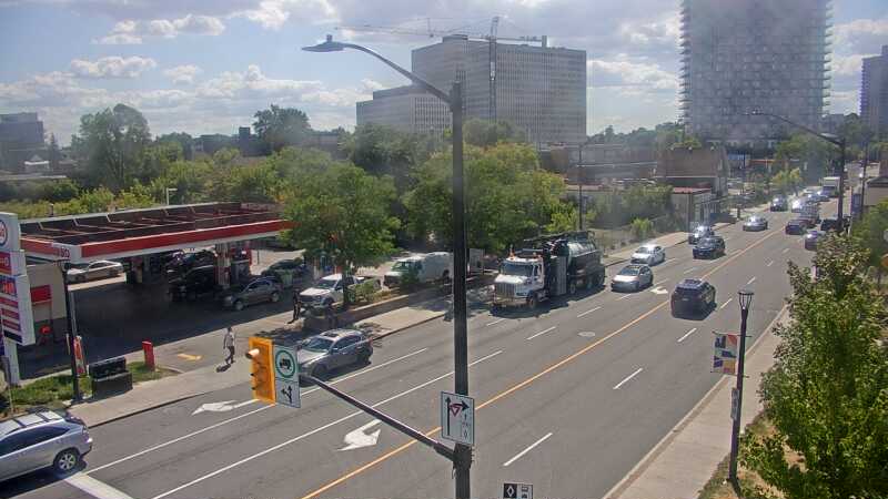 Traffic camera image at 2025-08-22 18:30:45
