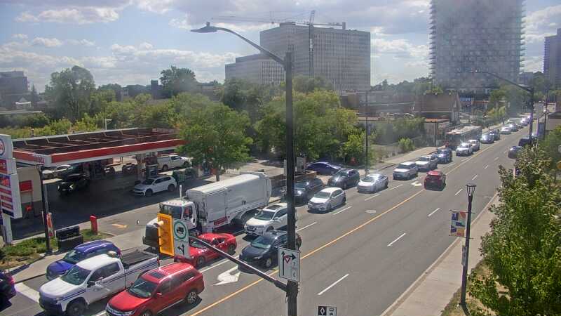 Traffic camera image at 2025-08-22 18:35:45