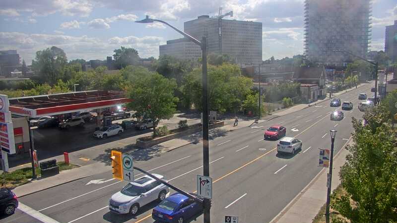 Traffic camera image at 2025-08-22 19:05:42