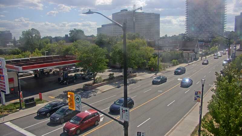 Traffic camera image at 2025-08-22 19:10:44