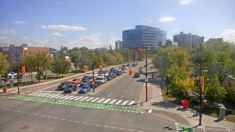 Traffic camera image at 2025-09-14 17:30:42