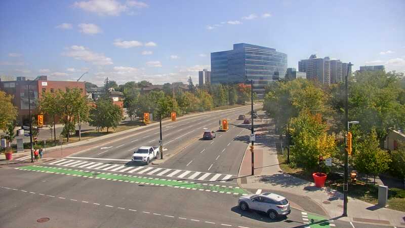 Traffic camera image at 2025-09-14 17:45:48
