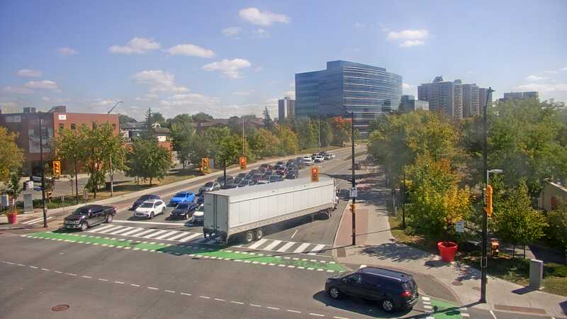 Traffic camera image at 2025-09-14 17:50:53