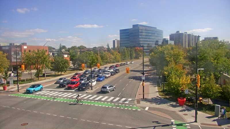 Traffic camera image at 2025-09-14 18:20:42
