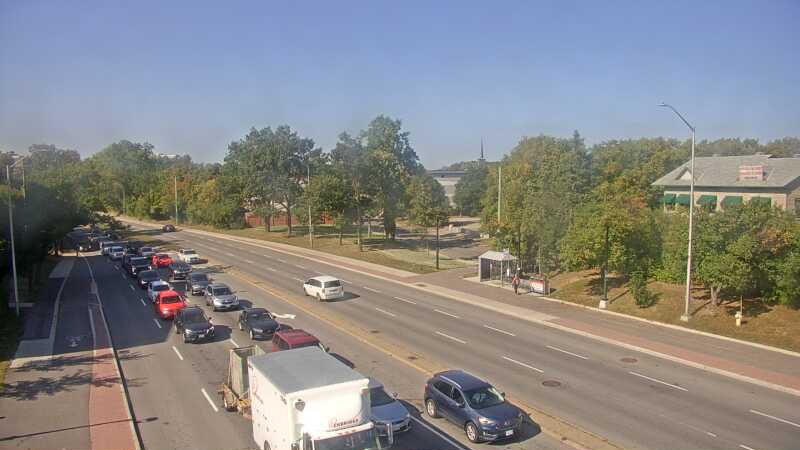 Traffic camera image at 2025-09-16 19:05:49