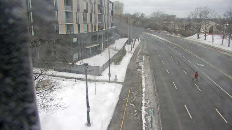 Traffic camera image at 2025-03-09 13:15:34