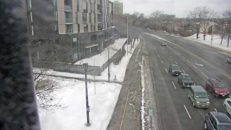 Traffic camera image at 2025-03-09 14:00:50