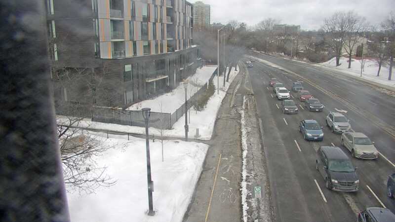 Traffic camera image at 2025-03-09 14:37:06