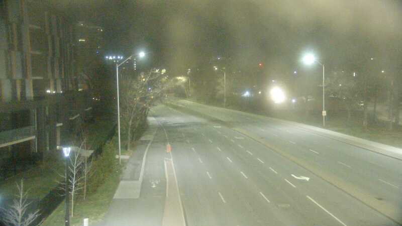 Traffic camera image at 2025-04-25 07:20:24