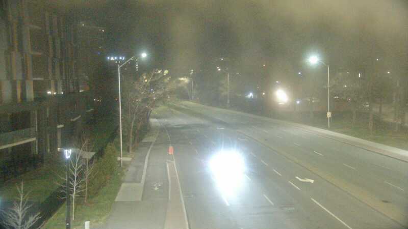 Traffic camera image at 2025-04-25 07:36:02