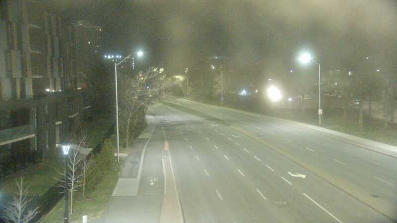 Traffic camera image at 2025-04-25 08:20:31