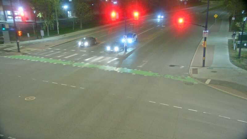 Traffic camera image at 2025-05-09 05:36:09