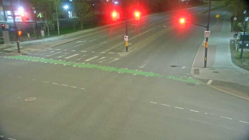 Traffic camera image at 2025-05-09 05:55:28