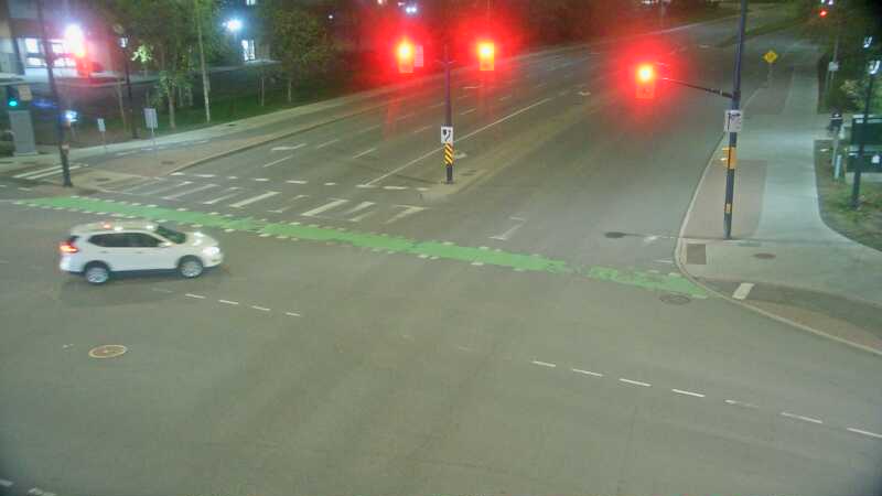 Traffic camera image at 2025-05-09 06:15:34