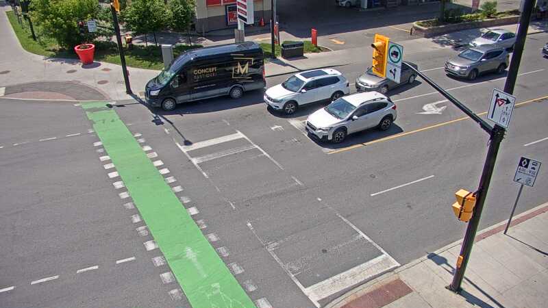 Traffic camera image at 2025-06-30 15:45:50
