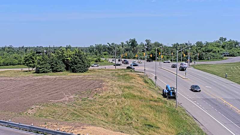 Traffic camera image at 2025-06-30 17:45:49