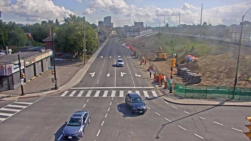 Traffic camera image at 2025-08-24 14:15:46