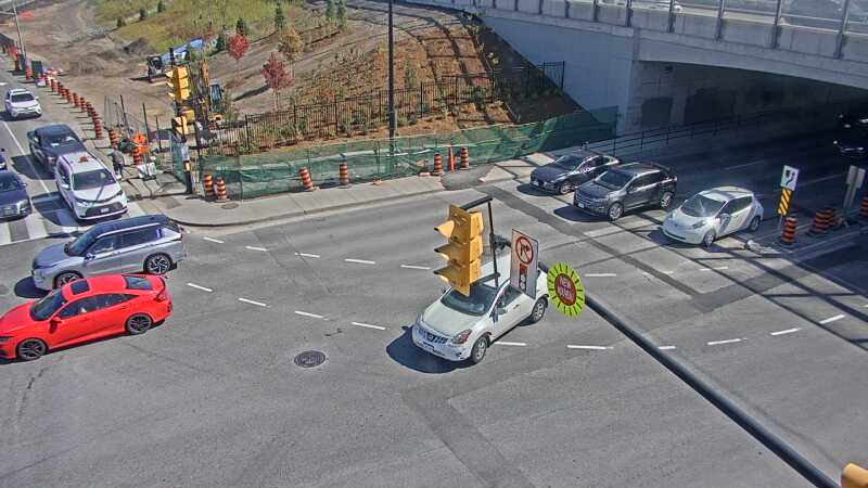 Traffic camera image at 2025-09-14 17:05:48