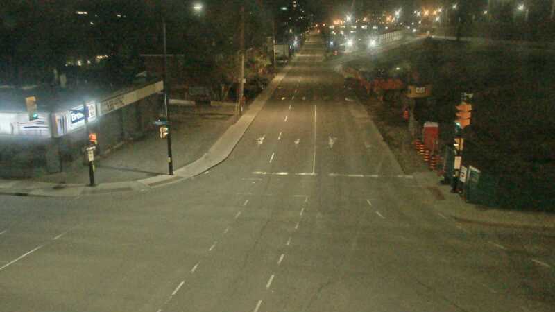 Traffic camera image at 2025-05-09 05:55:28