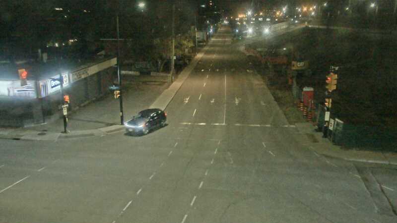 Traffic camera image at 2025-05-09 06:36:11