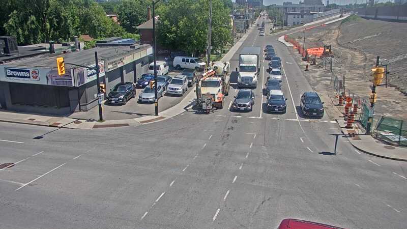 Traffic camera image at 2025-06-30 16:15:42