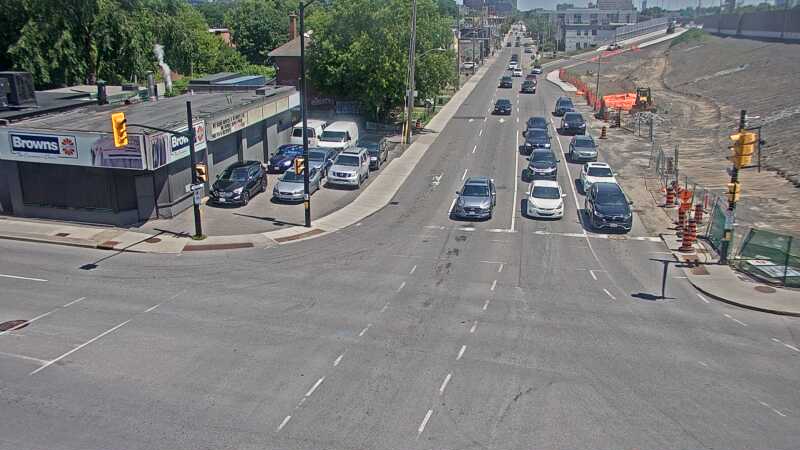 Traffic camera image at 2025-06-30 16:37:44