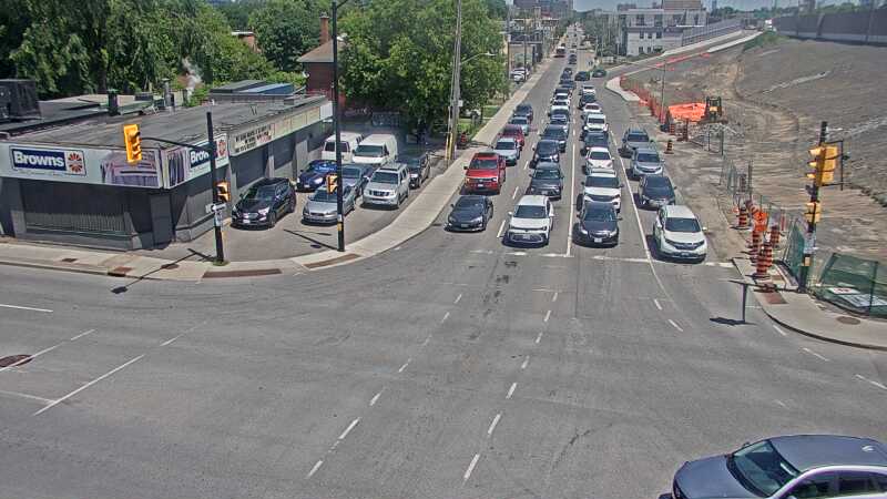 Traffic camera image at 2025-06-30 17:10:57