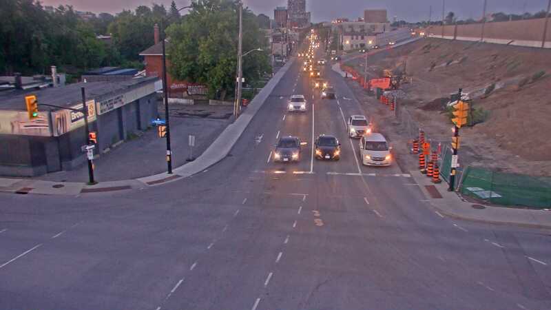 Traffic camera image at 2025-07-04 01:01:05
