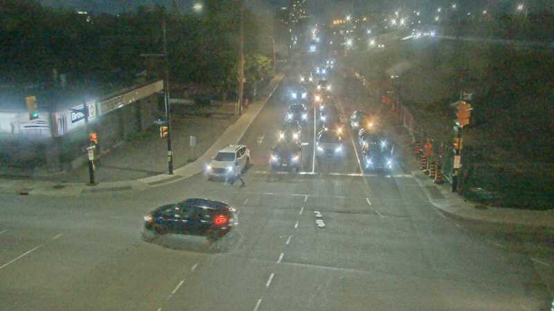 Traffic camera image at 2025-07-04 01:40:49