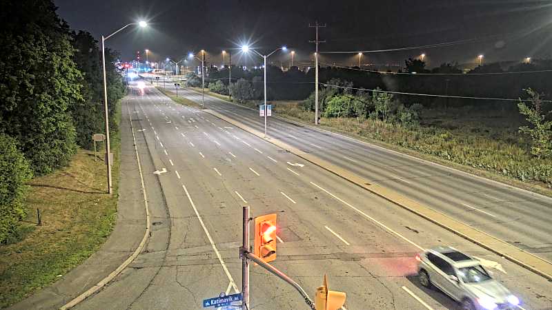 Traffic camera image at 2025-08-04 02:25:42
