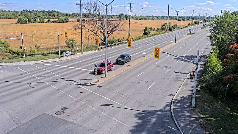 Traffic camera image at 2025-09-14 18:15:45