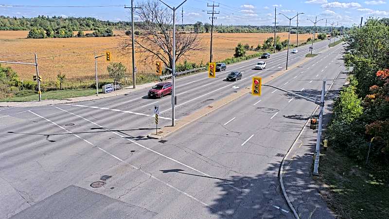 Traffic camera image at 2025-09-14 18:20:43