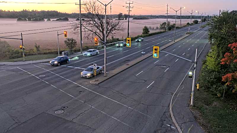 Traffic camera image at 2025-09-16 10:25:43