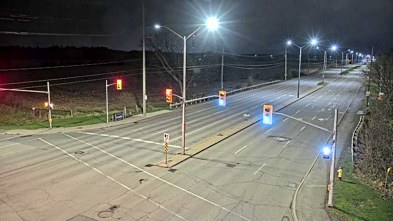 Traffic camera image at 2025-05-09 06:05:31
