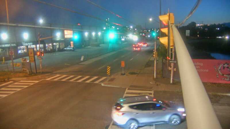 Traffic camera image at 2025-08-25 00:35:40
