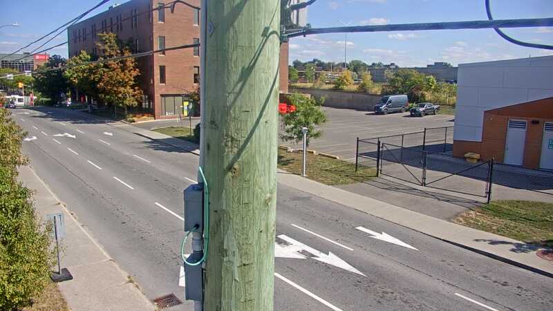 Traffic camera image at 2025-09-14 18:10:44