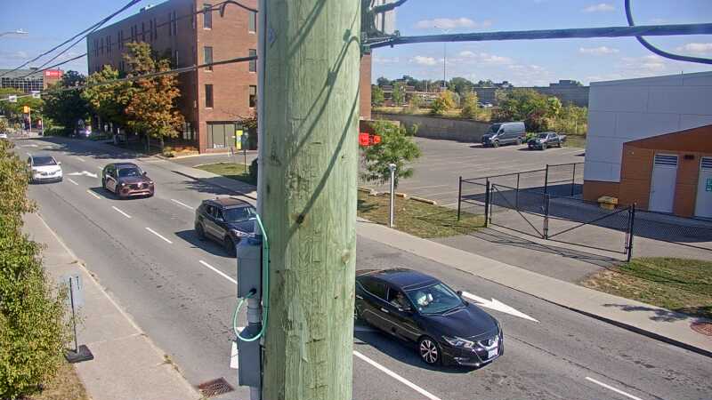 Traffic camera image at 2025-09-14 18:20:43