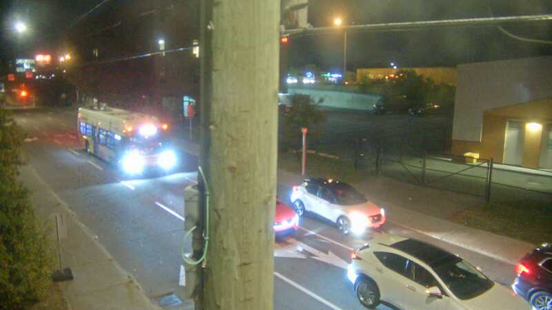Traffic camera image at 2025-09-17 08:25:46