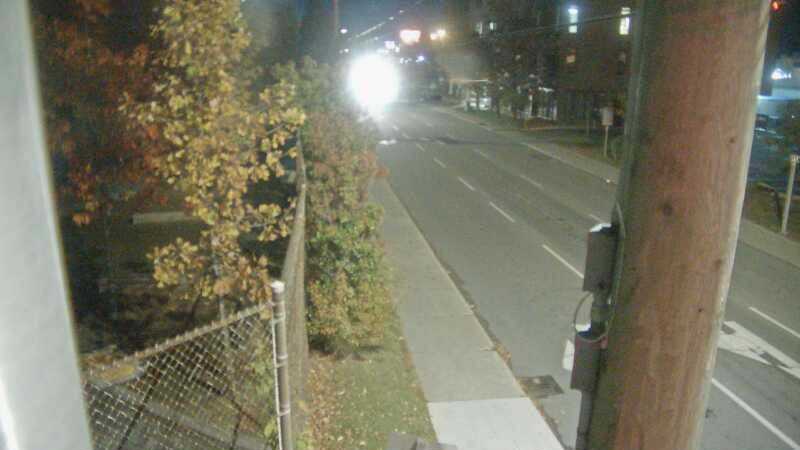 Traffic camera image at 2024-10-16 07:03:46