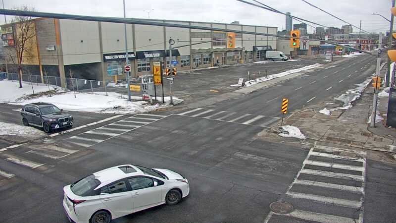 Traffic camera image at 2025-03-09 14:25:31