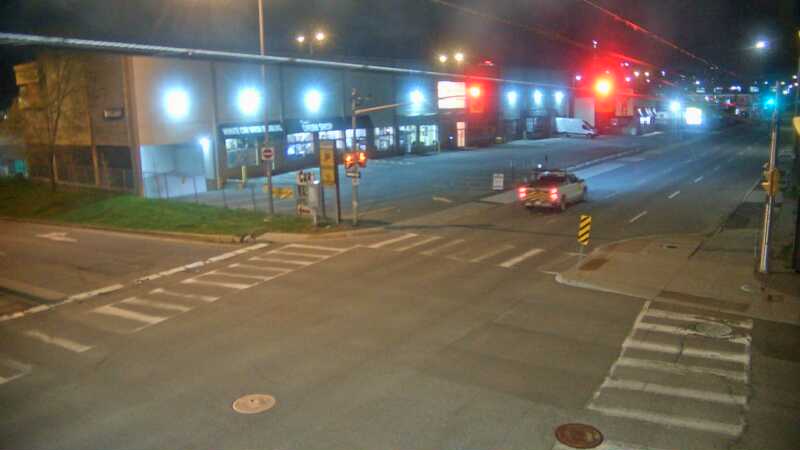 Traffic camera image at 2025-05-09 06:25:29