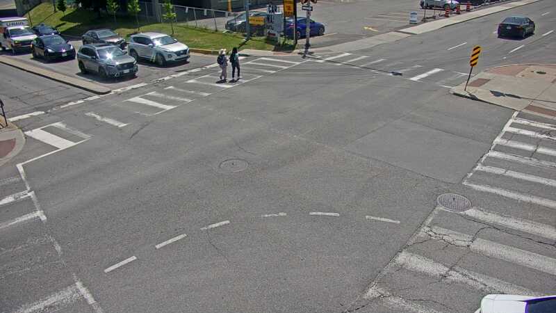 Traffic camera image at 2025-06-30 17:55:44