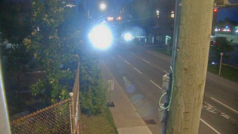 Traffic camera image at 2025-07-06 01:37:24